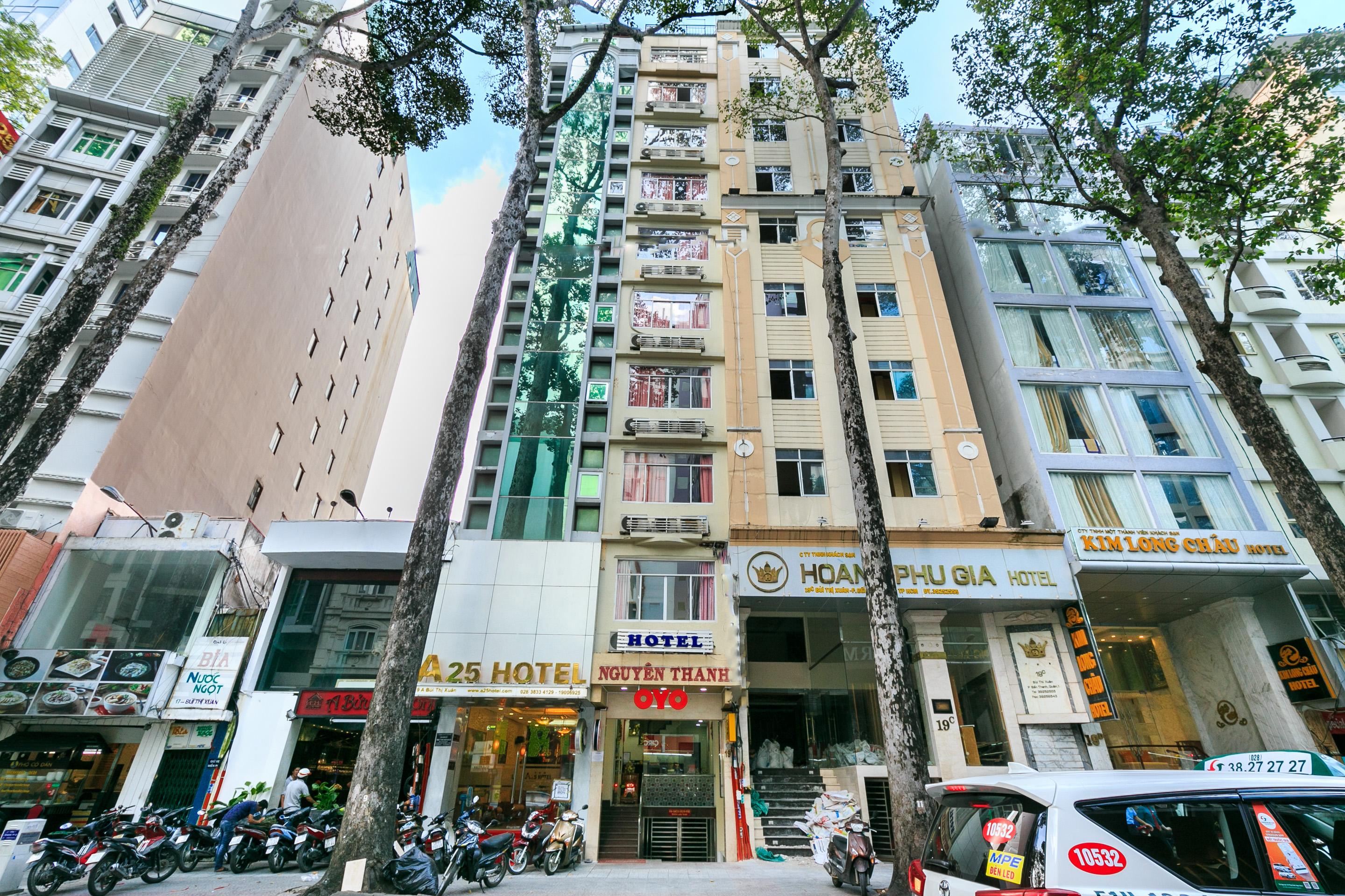 Oyo 422 Nguyen Thanh Hotel Ho-Chi-Minh-Stadt Exterior foto